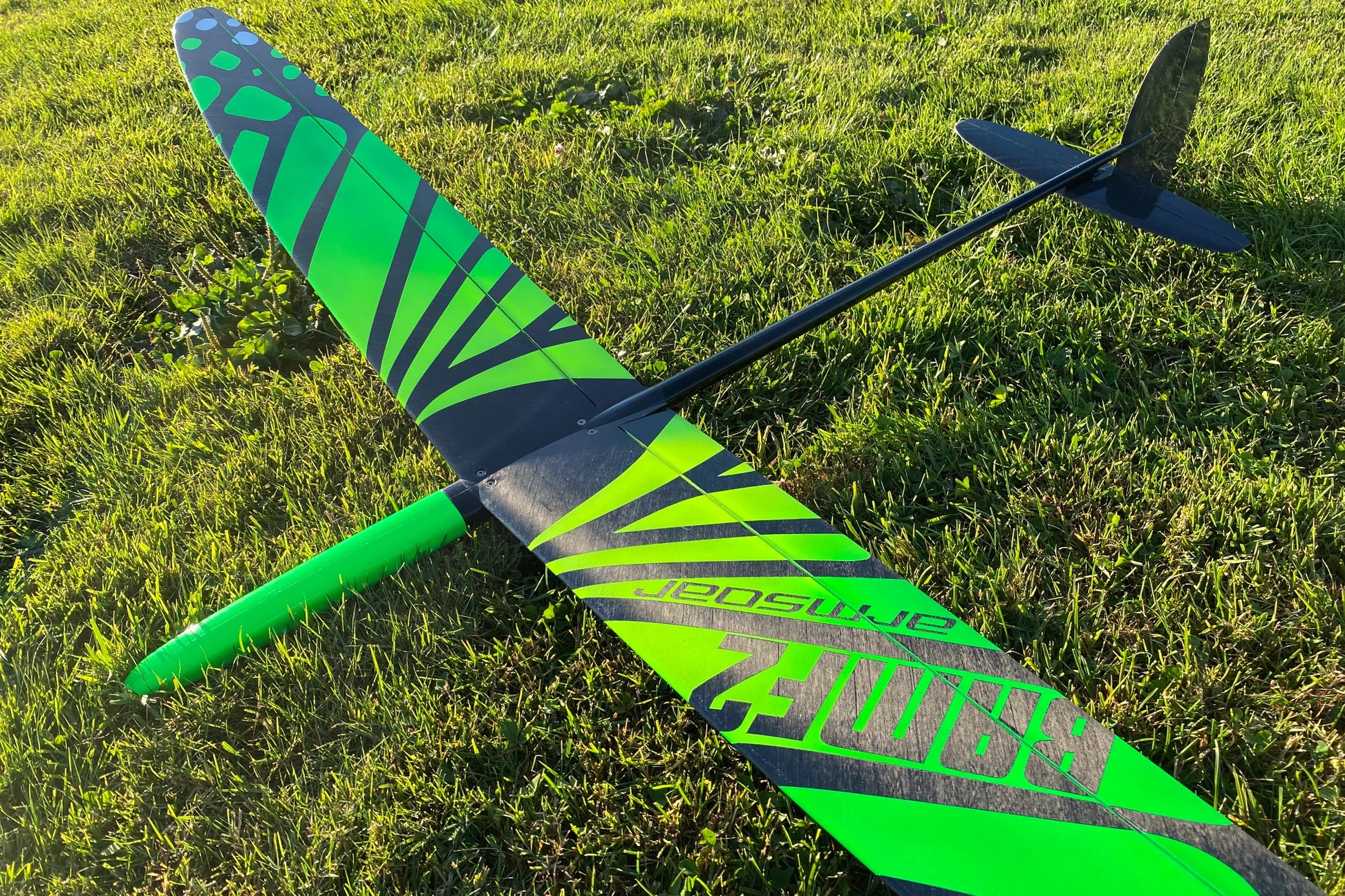 Bamf 2 1.5m two-piece wing DLG
